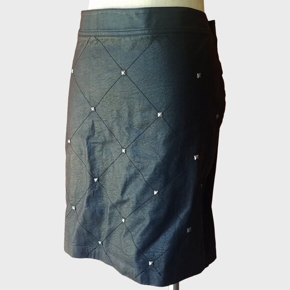 Lane Bryant Faux Leather Studded Above Knee Length Pencil Skirt plus size 24 - Picture 2 of 11